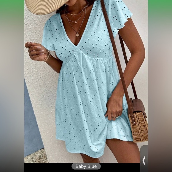 SHEIN Frenchy Butterfly Sleeve V Neck Schiffy Dress size XS NWT - Picture 5 of 13